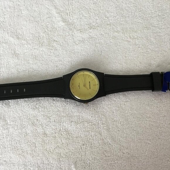 Miykon Man Watch Quartz Rubber-Stainless Steel DM1 - Picture 3 of 7